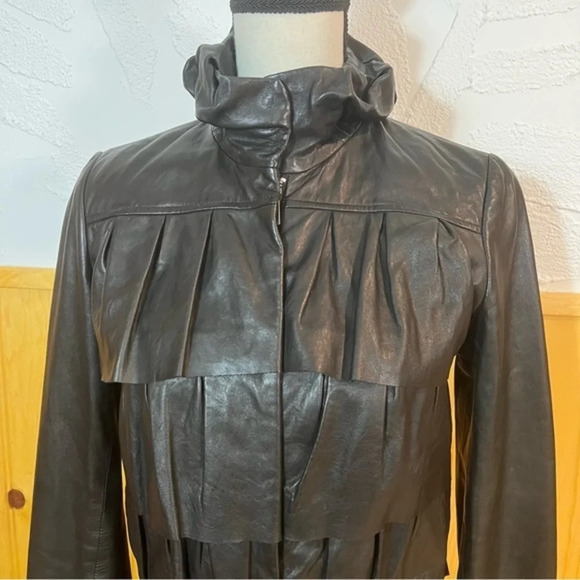 Diane Von Furstenberg Cupcake Tiered Ruffle Leather Bomber Jacket Sz-4 - Picture 2 of 9